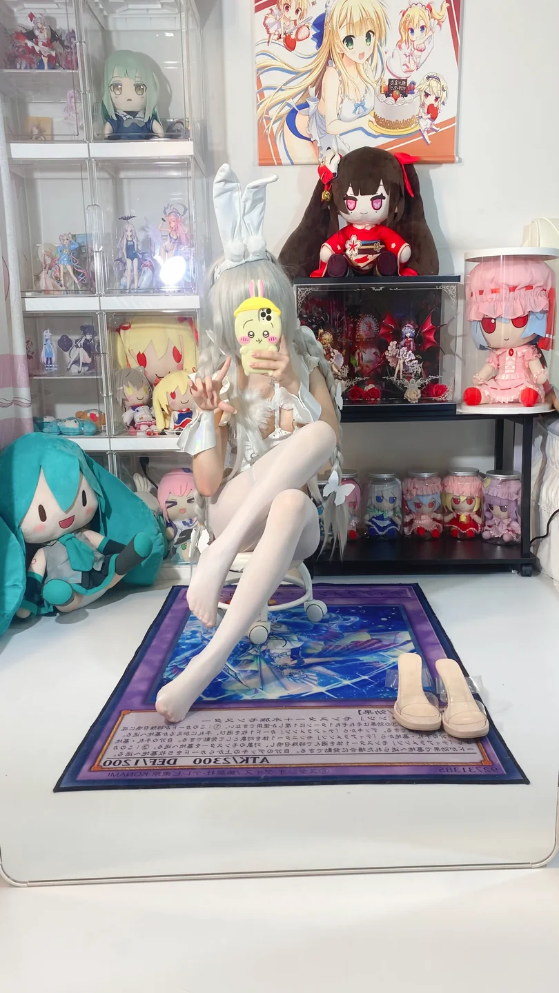 白栎Shirly - 碧蓝航线 恶毒白兔 [66P,10V-1.2GB] tg@simisebaisi 【丝足阁】035.webp